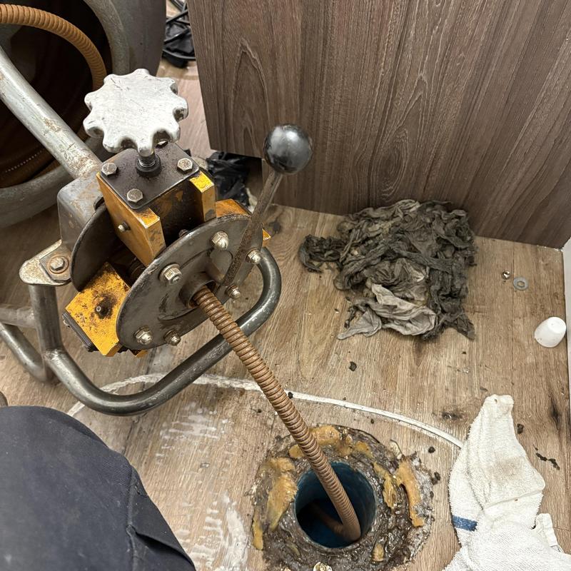 Sewer Line Cleaning in Bayview District photo 2