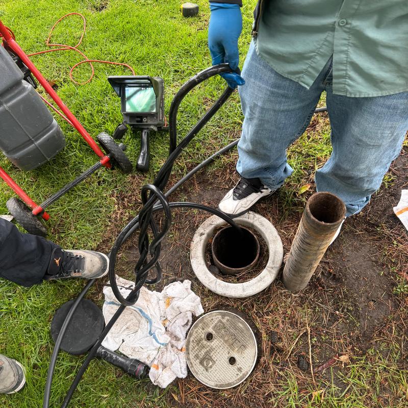 Commercial Sewer Line Cleaning in Bayview District photo 1