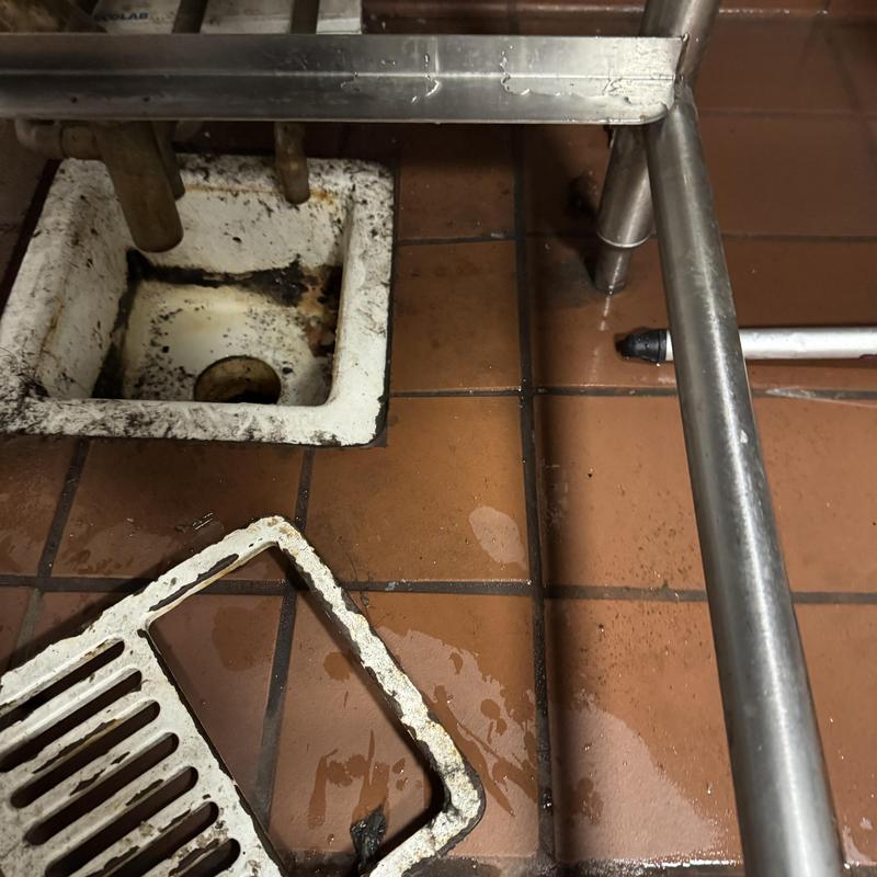 Floor Drain Cleaning in Union Square photo 1