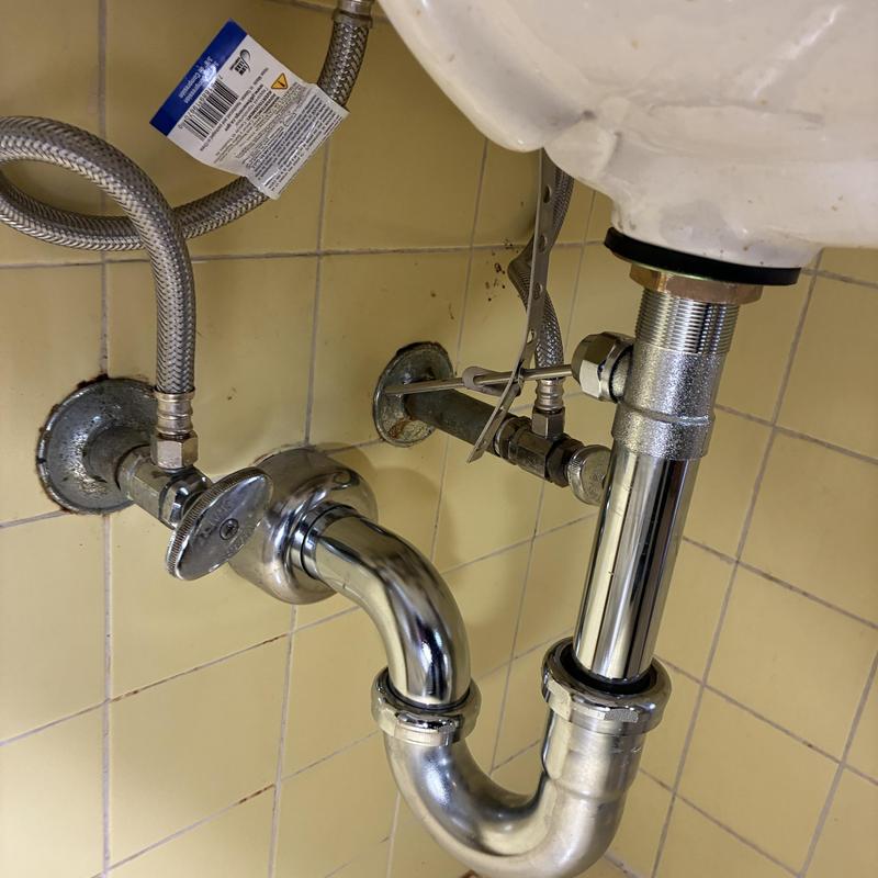 Faucet and Supply Line Replacement in Pacific Heights photo 1