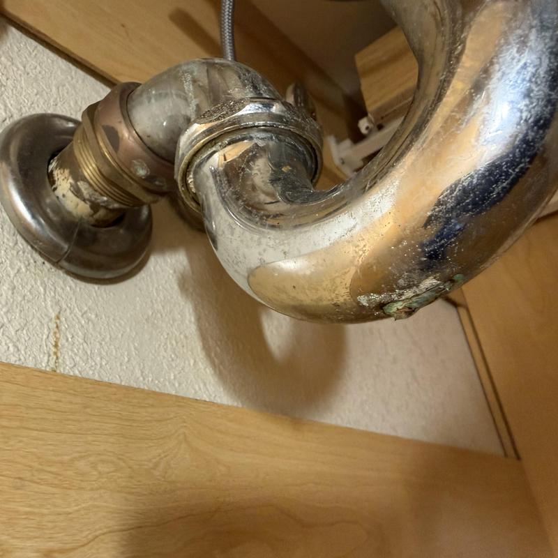 Basin Drain Cleaning and Aerator Replacement in Bayview District photo 3