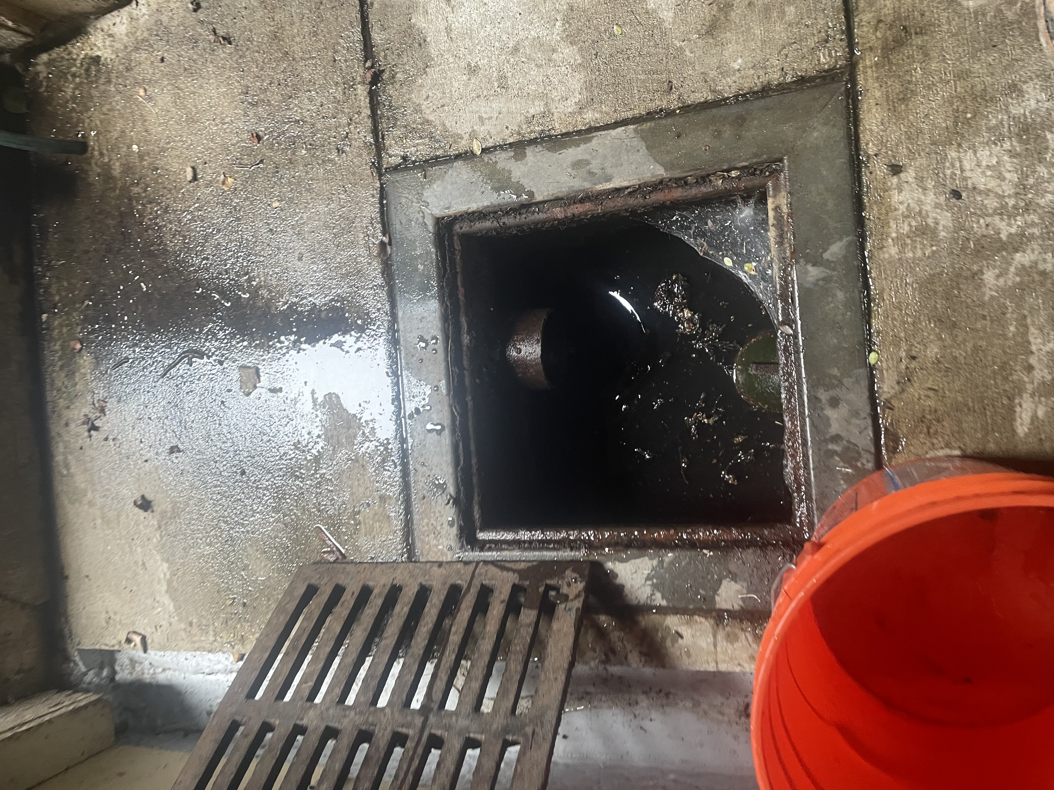 Drain cleaning in San Francisco by Heises Plumbing