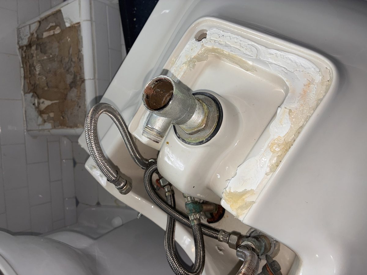 Pedestal Sink Leak Repair in Pedestal Sink Leak Repair Mission District, San Francisco by Heise's Plumbing