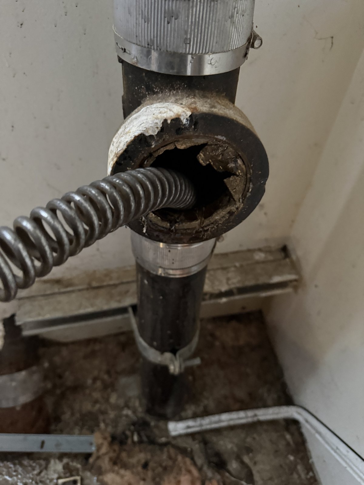 Sewer line snaking and cleanout repair in Miraloma Park, San Francisco by Heise's Plumbing