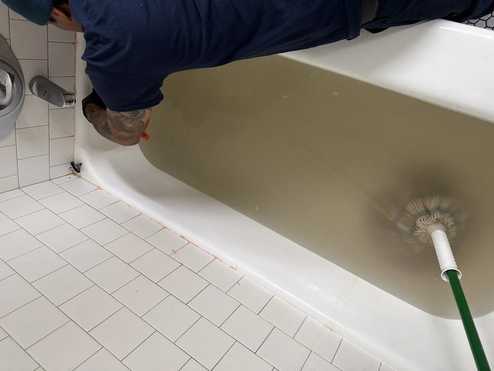 Plumbing Services in Miraloma photo 1