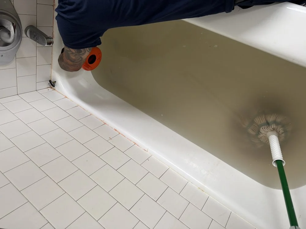 Plumbing Services in Miraloma photo 2