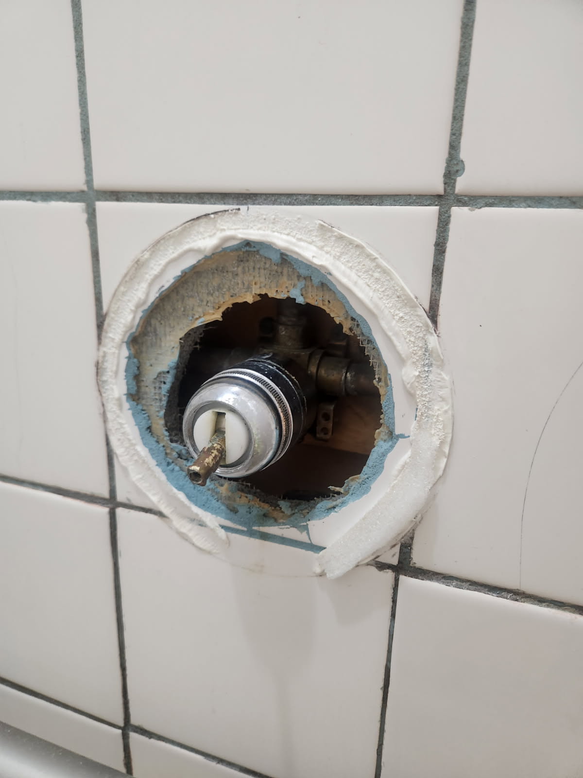Water Heaters in San Francisco, CA by Heises Plumbing